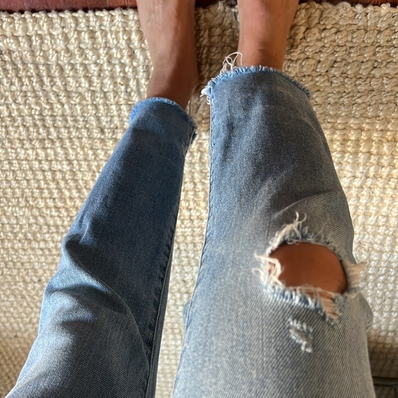 J. Crew Low/Mid Rise Medium Wash Blue Jeans Ankle Length - Picture 3 of 5